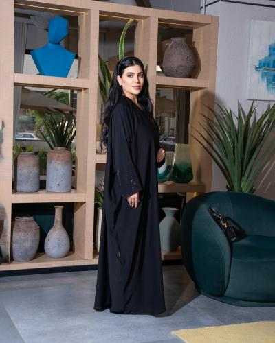 عباية بطرحة فراشة كم سوار فسكي
