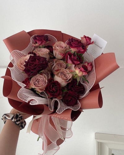 قماش بوليستر لتغليف الورد وتزيين الهدايا ( قطعه وا...