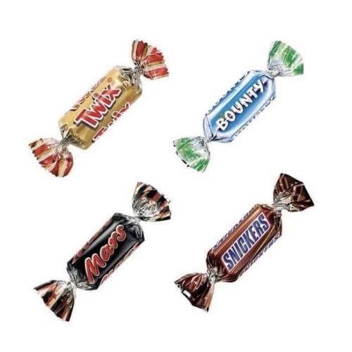 توزيعات مع ثيم ورقي عن اليوم الوطني نحلم ونحقق ( 1...