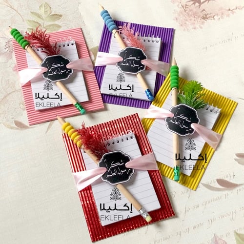 توزيعات يوم المعلم / توزيعات نوته مع قلم رصاص ( 12...