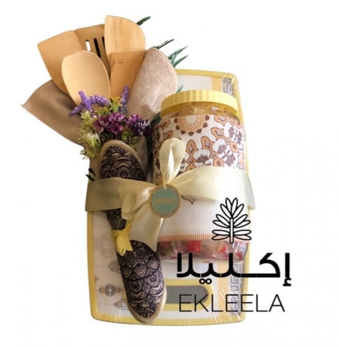 هدايا رمضانيه مجموعه مكونه من ( علبة معمول تمر ، ل...