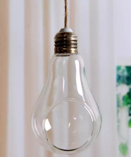 تعليقه نباتات على شكل مصباح ضوء - 3 حبات