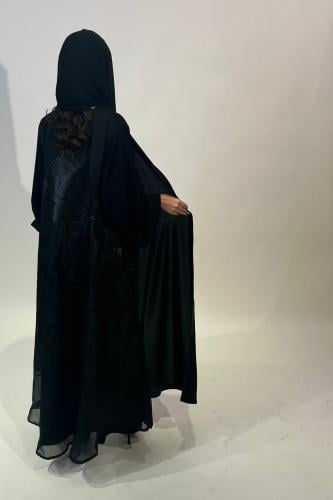 عباية جاكار اسود