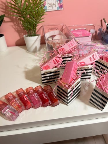 توزيعات ٦ حبات سيفورا تنت اويل