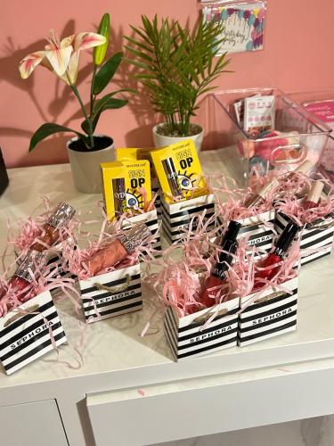 باكج توزيعات سيفورا ارواج وماسكرا ١٢ حبه