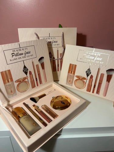 بوكس مكياج : فرشه ، فونديشن ، بودره ، روج سائل ، ر...