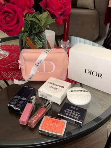 مجموعة ديور : شنطه ، روج ، قلوس ، كريم ، بلاشر