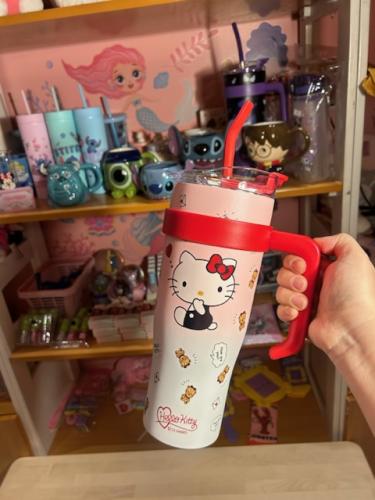 ستانلي كيتي كبير جدا