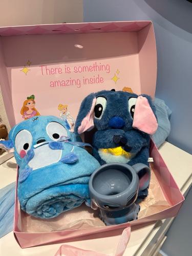 هدية ستيتش الشتويه : دميه ستيتش يتنفس ، ، كوب