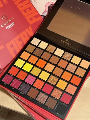 مكياج باليت اي شادو ريال بيوتي درجة الصيف