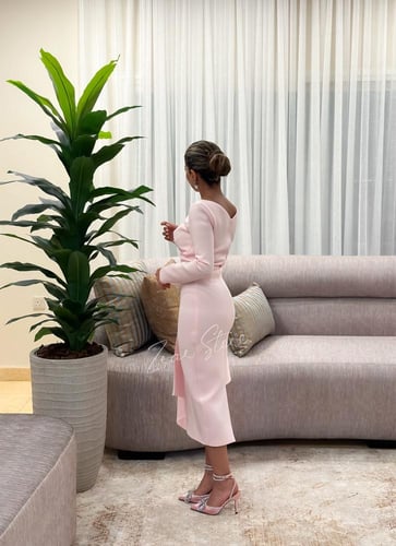 فستان وردي فاتح سكوبا powder pink