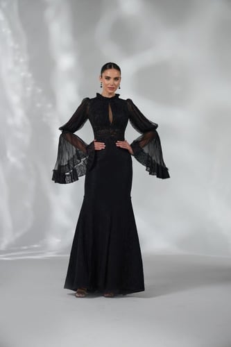 فستان سهرة دانتيل اسود