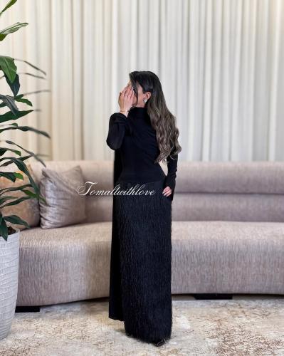 فستان اسود جيرسي بوشاح منسدل