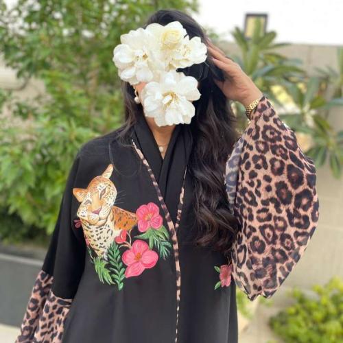 عباية نمر مقاس 54