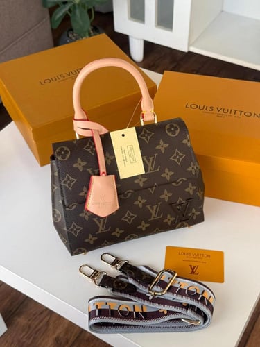 LOUIS VUTTION