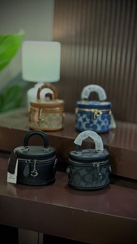 COACH NEW COLLECTION