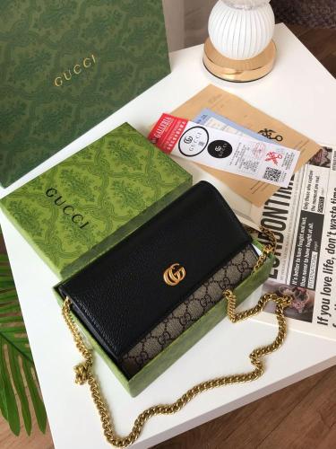 M GUCCI