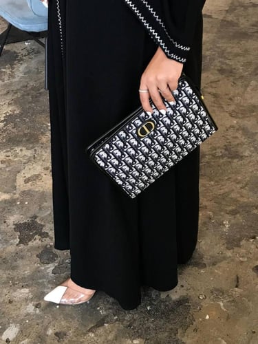 باوتش DIOR