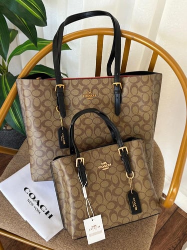 COACH 2 size
