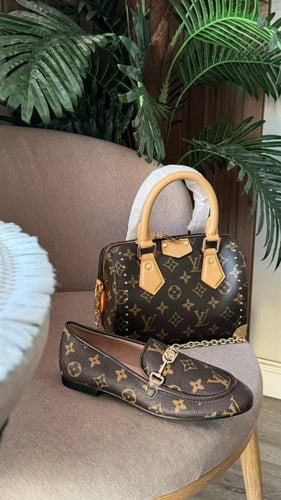 LOUIS VUTTION COLLECTION