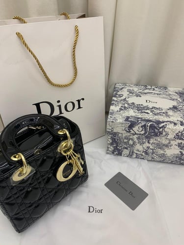 DIOR BRIGHT