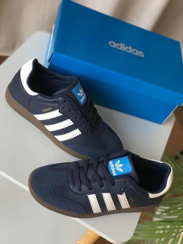 Adidas سامبا