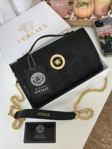 VERSACE
