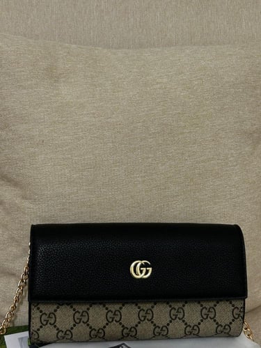 GUCCI