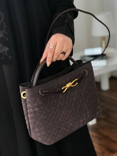 BOTTEGA