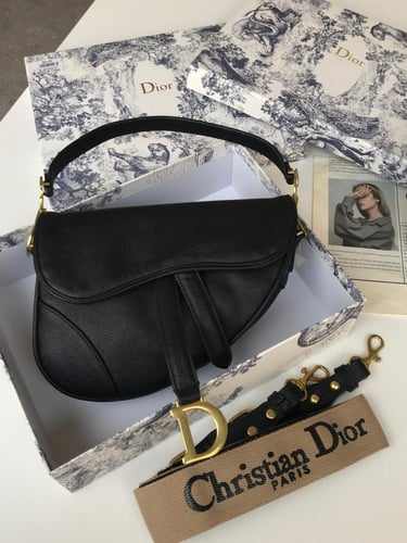 DIOR
