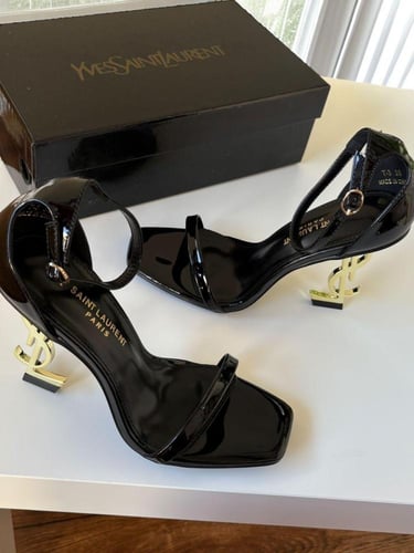 كعب saint luraint