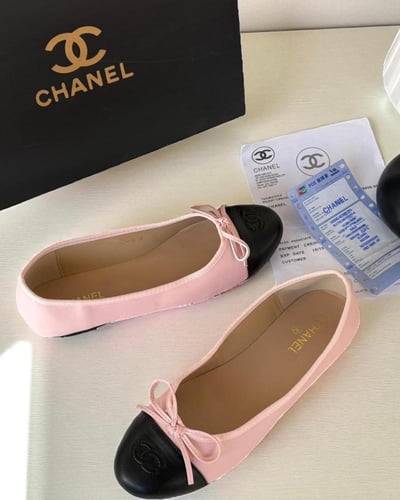CHANEL FLAT