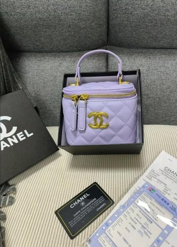 CHANEL MINI