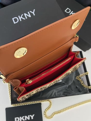 DKNY