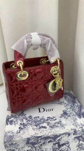 DIOR BRIGHT