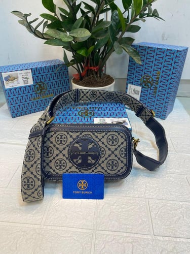 TORY BURCH