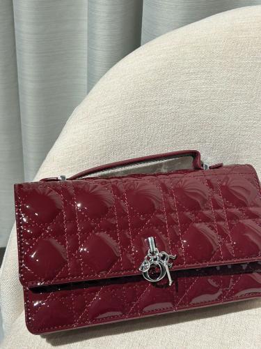 DIOR M Burgundy