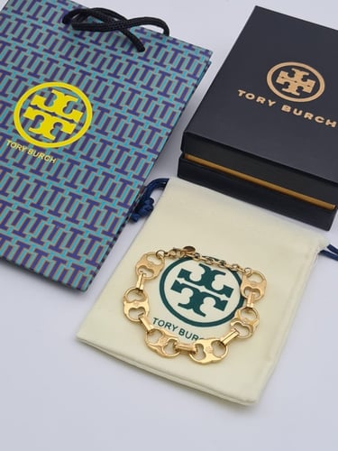 أسوارة TORY BURCH