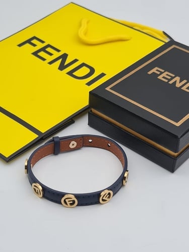 أسوارة FENDI
