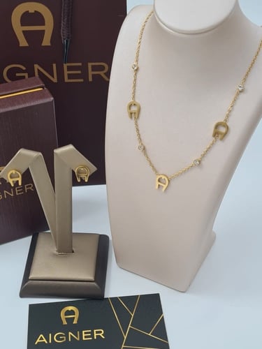 AIGNER COLLECTION