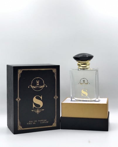 عطر S تركيبه جميله من روائح الحمضيات جميل الرائحه...