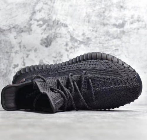 Adidas Yeezy Boost 350 V2 Black Static Non reflect...
