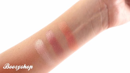 باليت الاضاءة و البلاشر من ريفلوشن