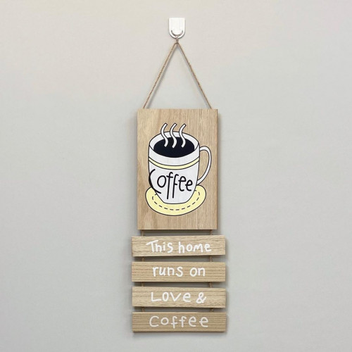 لوحة خشبية فاتحة كوفي مقطعة مع عبارات