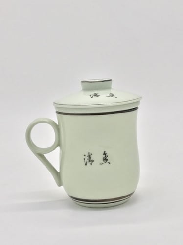 كوب شاي مع مصفاة مكون من 3 قطع مزخرف