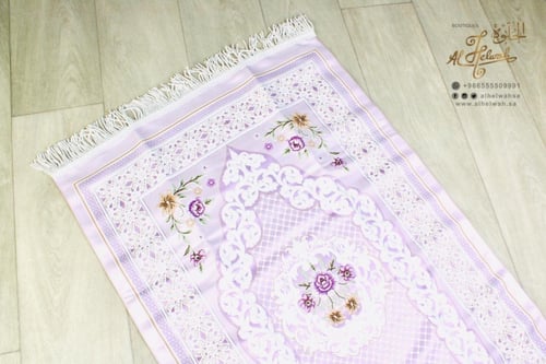 سجادة صلاة تركي فاخرة بعلبة 65x110 سم