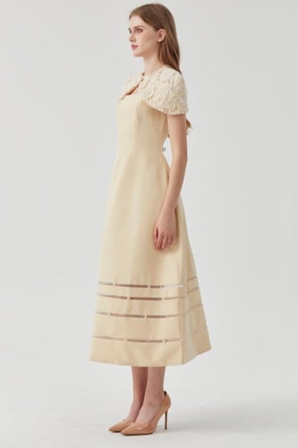 فستان بيج طويل مع كيب