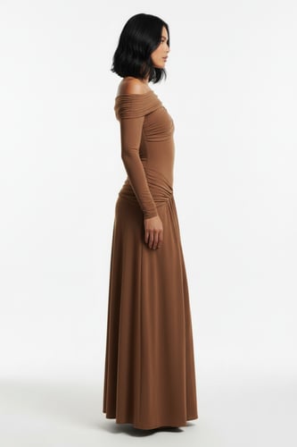 فستان بني طويل اوف شولدر