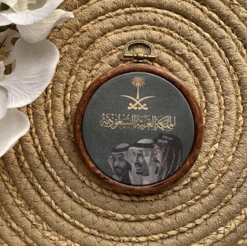 5 تعليقات سيارة (طباعه) والسادسه مجانا