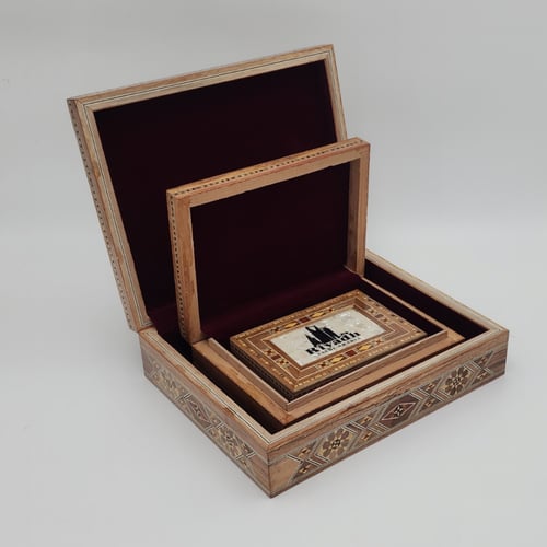 طقم 3 صناديق صناعه سورية مع قشرة خشب طبيعي وكتابة...